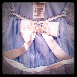 Girls Disney Cinderella dress like new!